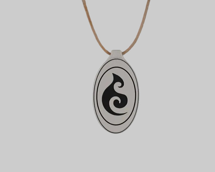 Allisera Anhänger – Motiv Maori
